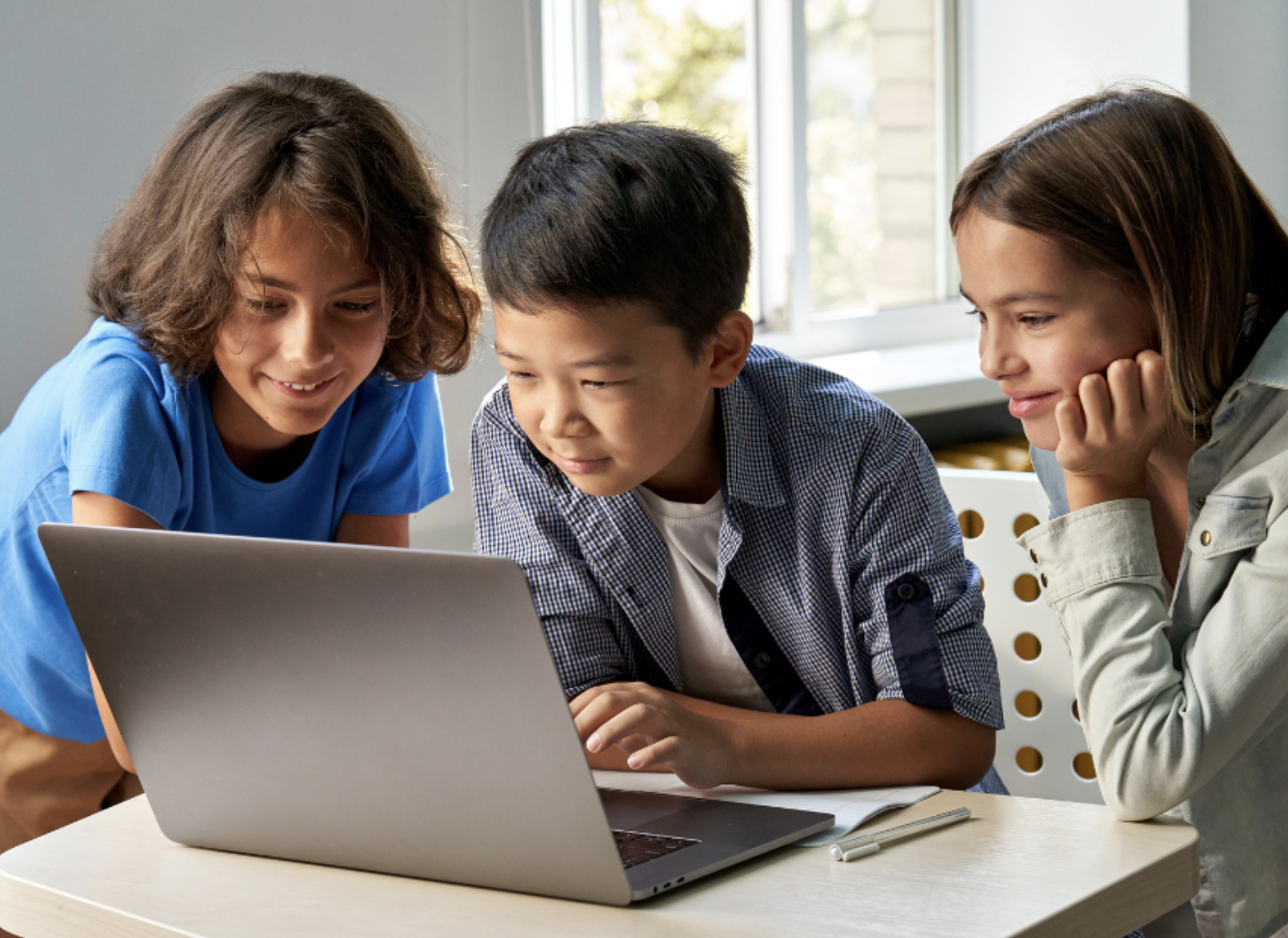Game-based learning environment with embedded, seamless assessment